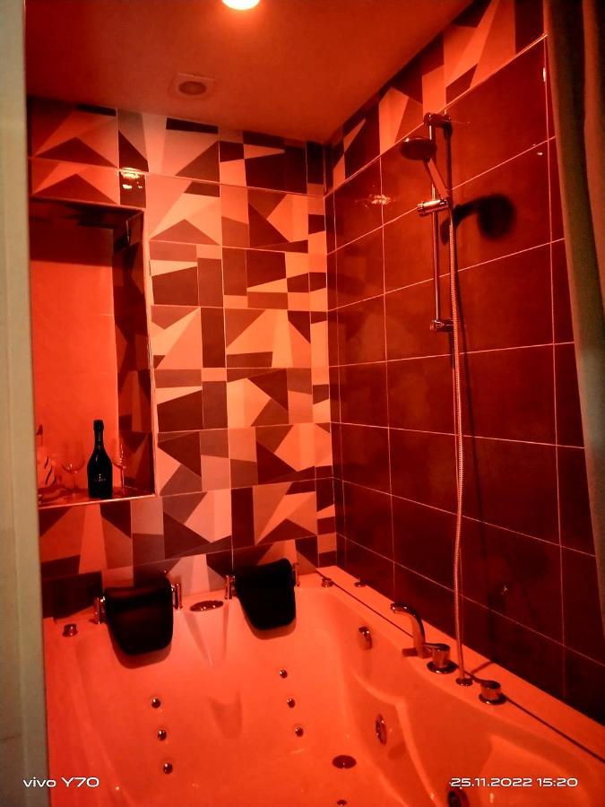 Bleu Bijou Apartment